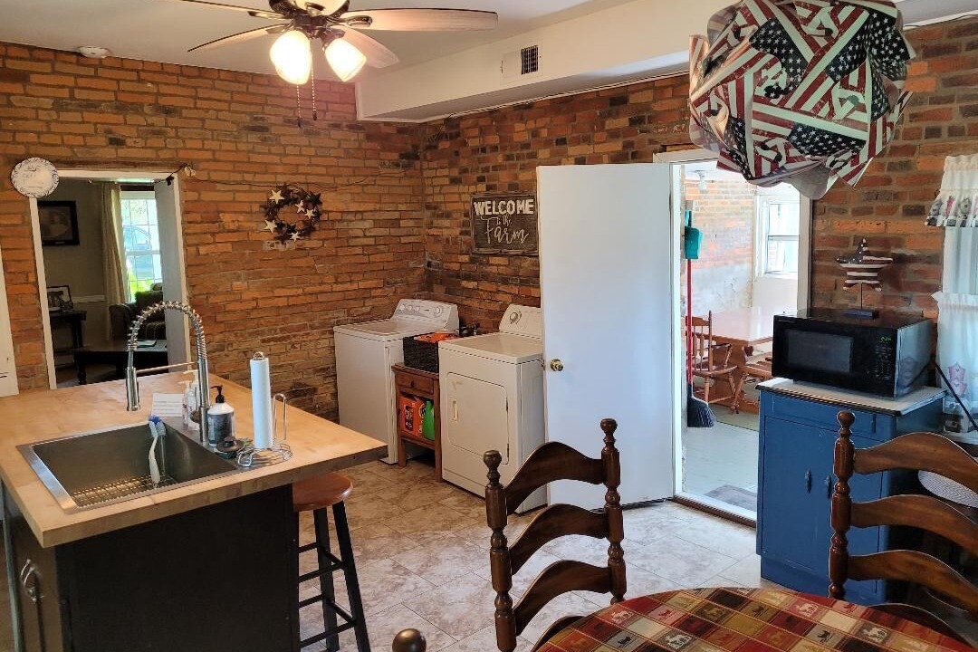 Photo of Kitchen in Akin