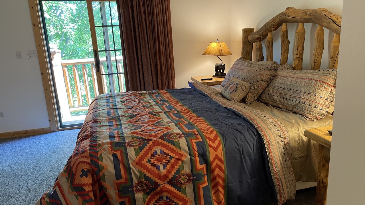 Photo of Bedroom in Oglesby