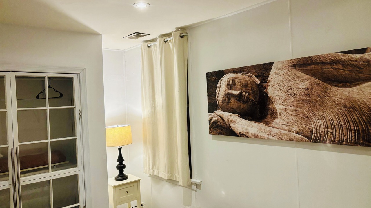 Photo of Bedroom in West Town