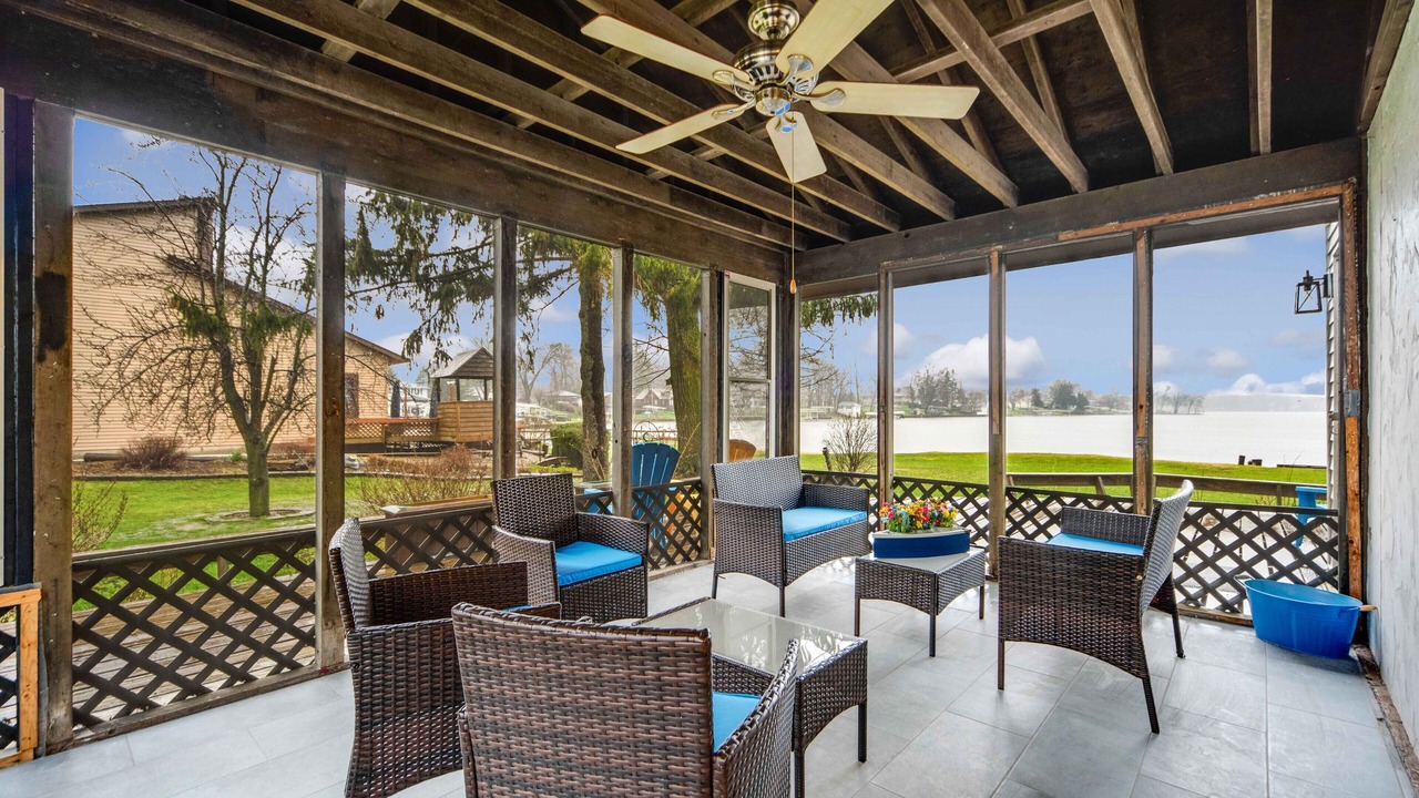 Photo of Patio Balcony in Lake Catherine