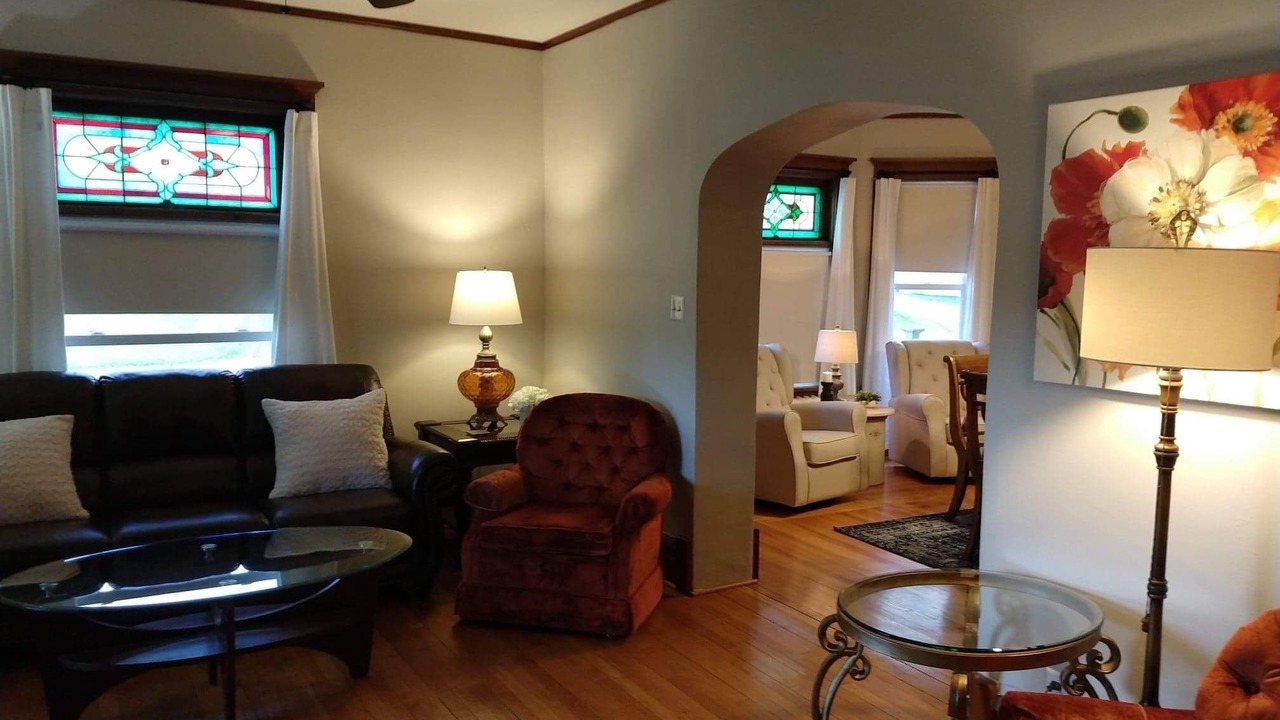 Photo of Livingroom in Elizabeth