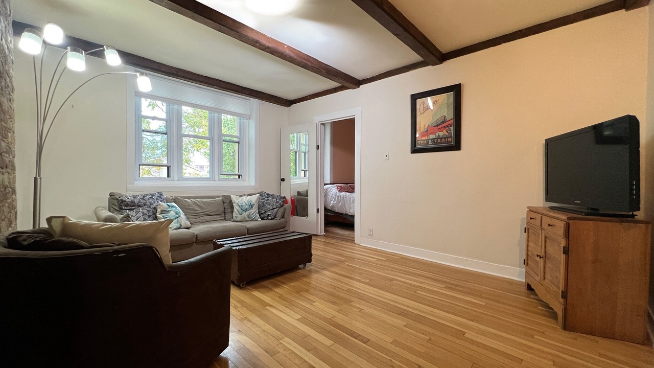Photo of Livingroom in Sheffield and DePaul