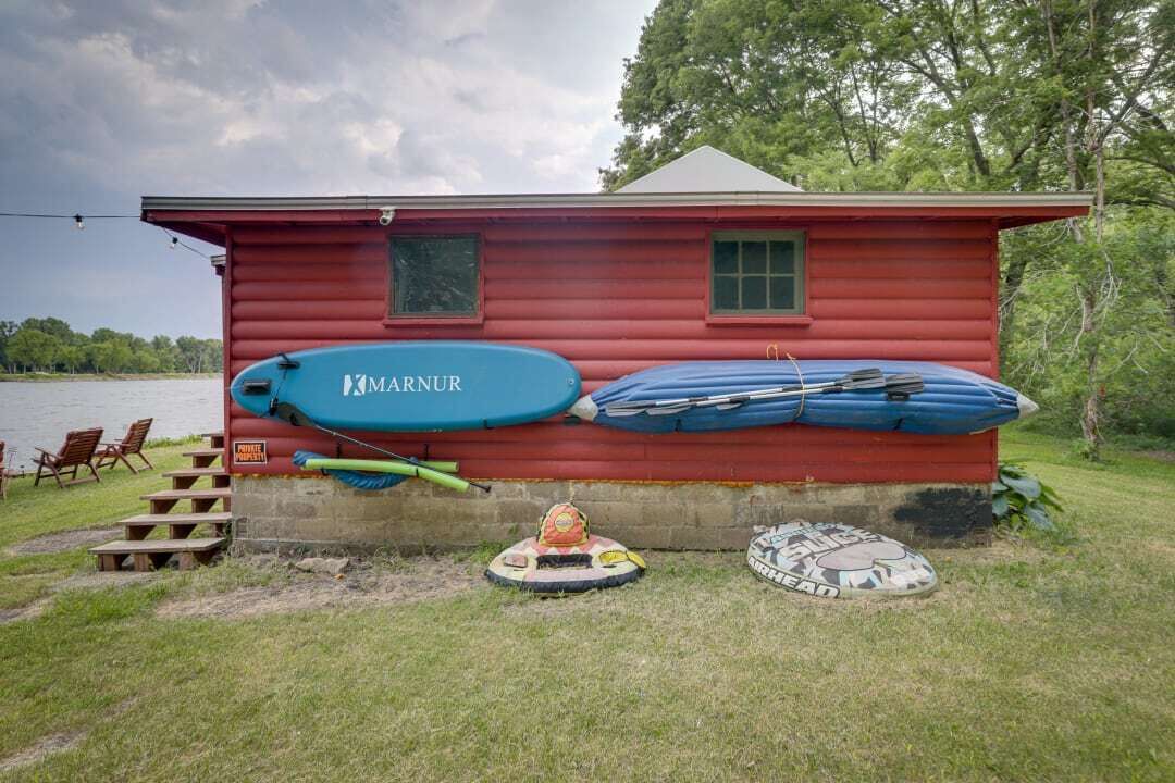 Photo of Outdoor in Holcomb