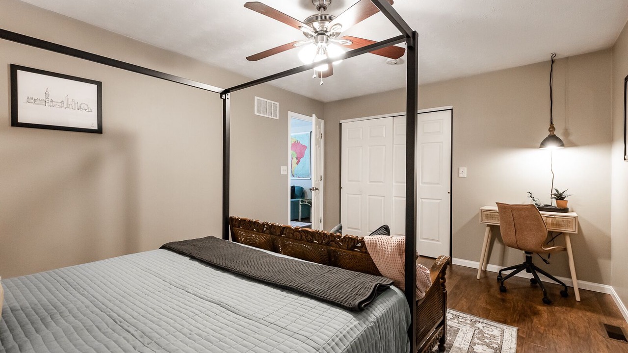 Photo of Bedroom in Shiloh
