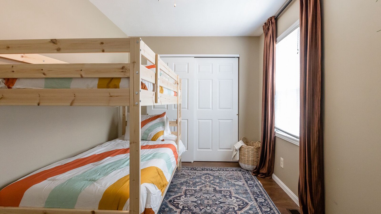 Photo of Bedroom in Shiloh