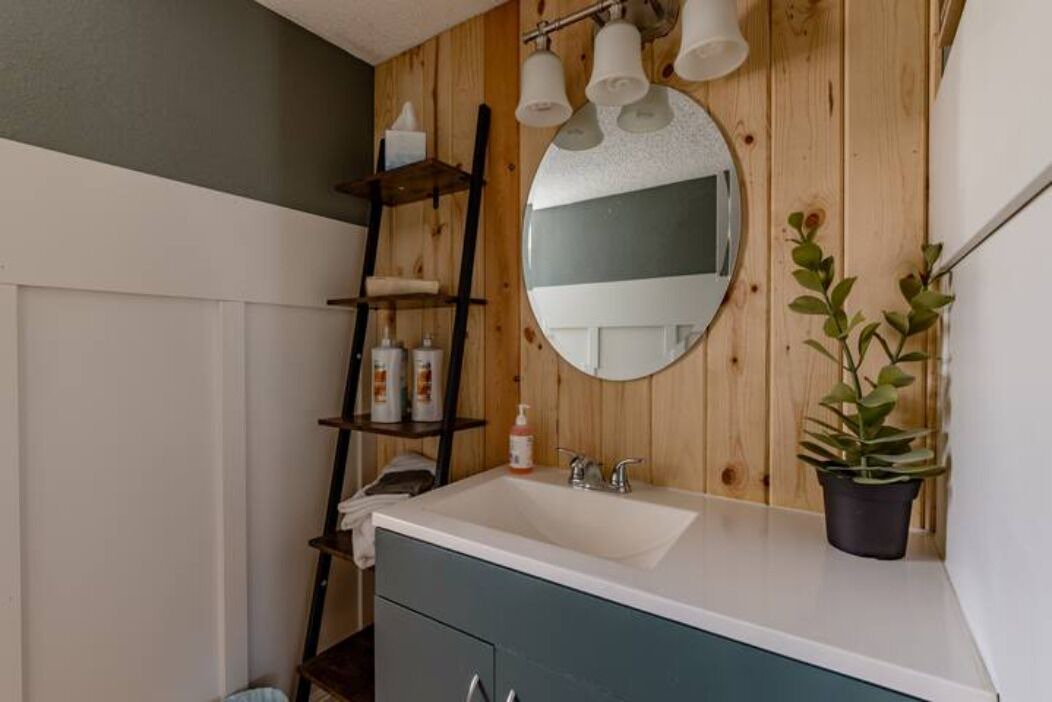 Photo of Bathroom in Shiloh