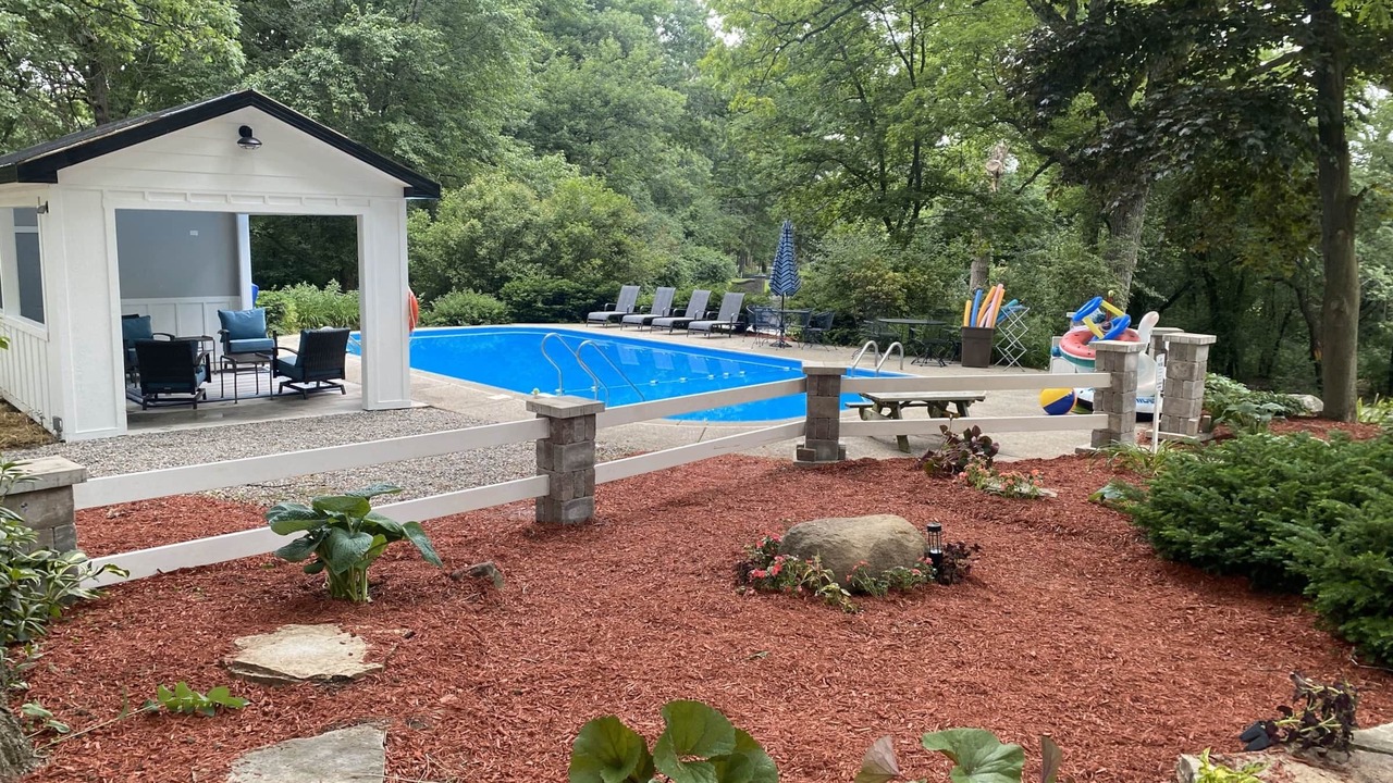 Photo of Outdoor in Alden