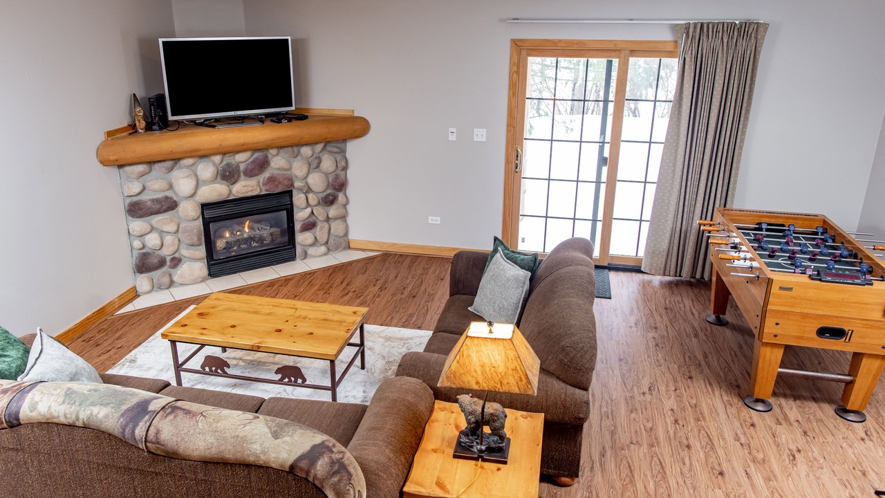 Photo of Livingroom in Oglesby