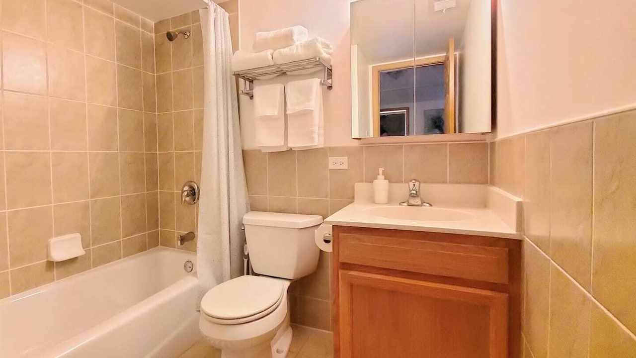 Photo of Bathroom in Chinatown
