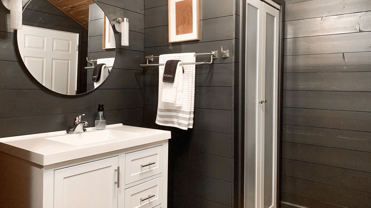 Photo of Bathroom in Marion