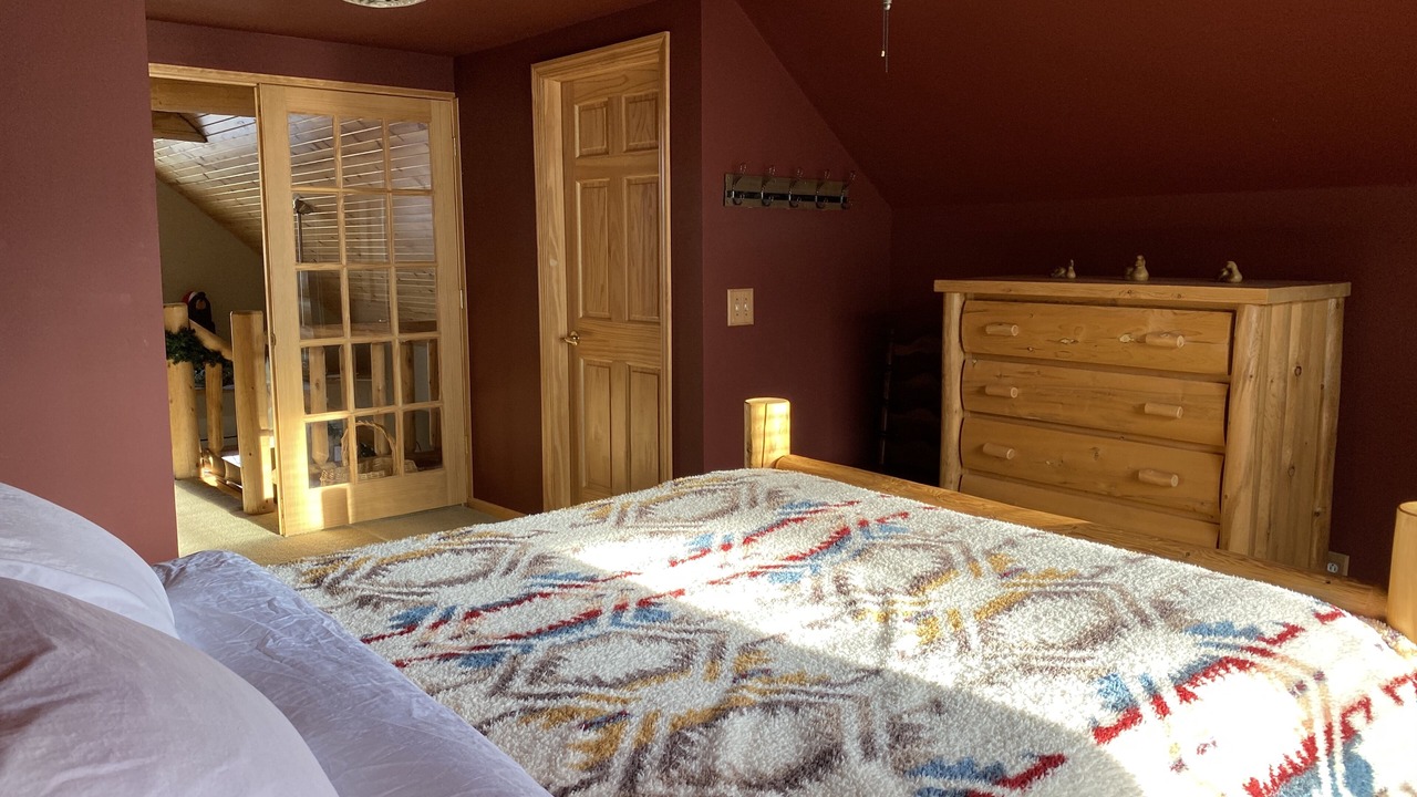 Photo of Bedroom in Putnam