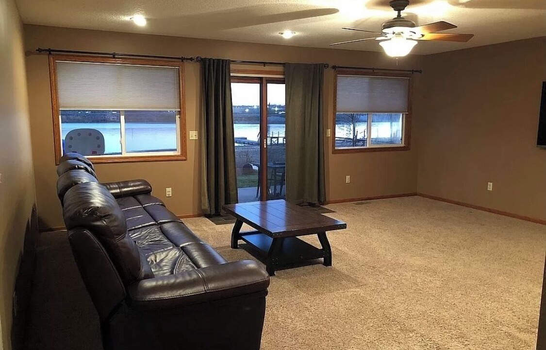 Photo of Livingroom in East Moline