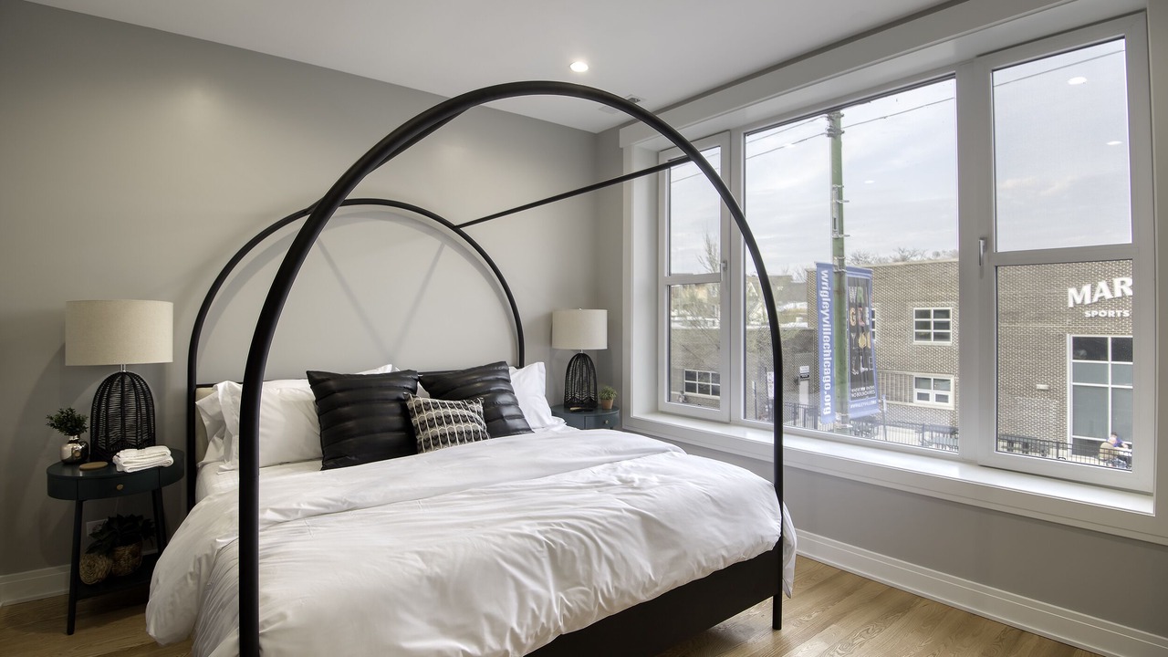 Photo of Bedroom in Wrigleyville