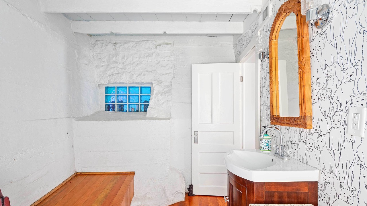 Photo of Bathroom in Galena