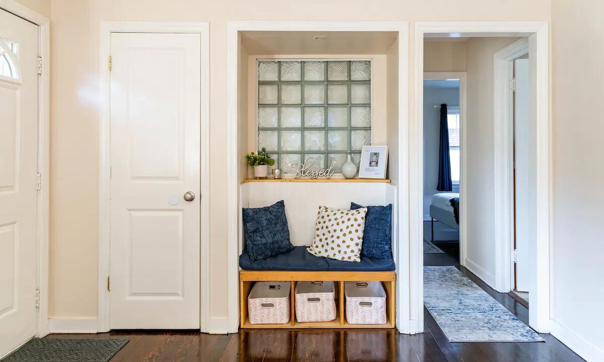 Photo of Livingroom in West Chicago