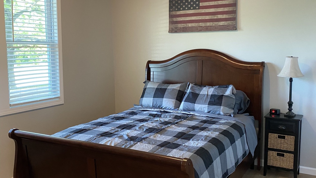 Photo of Bedroom in Cobden