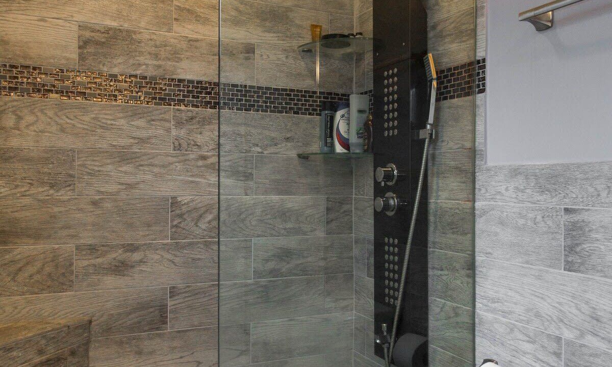 Photo of Bathroom in Noble Square