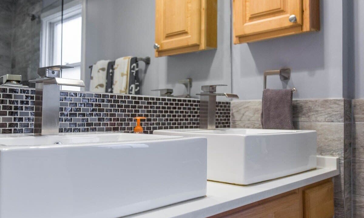 Photo of Bathroom in Noble Square