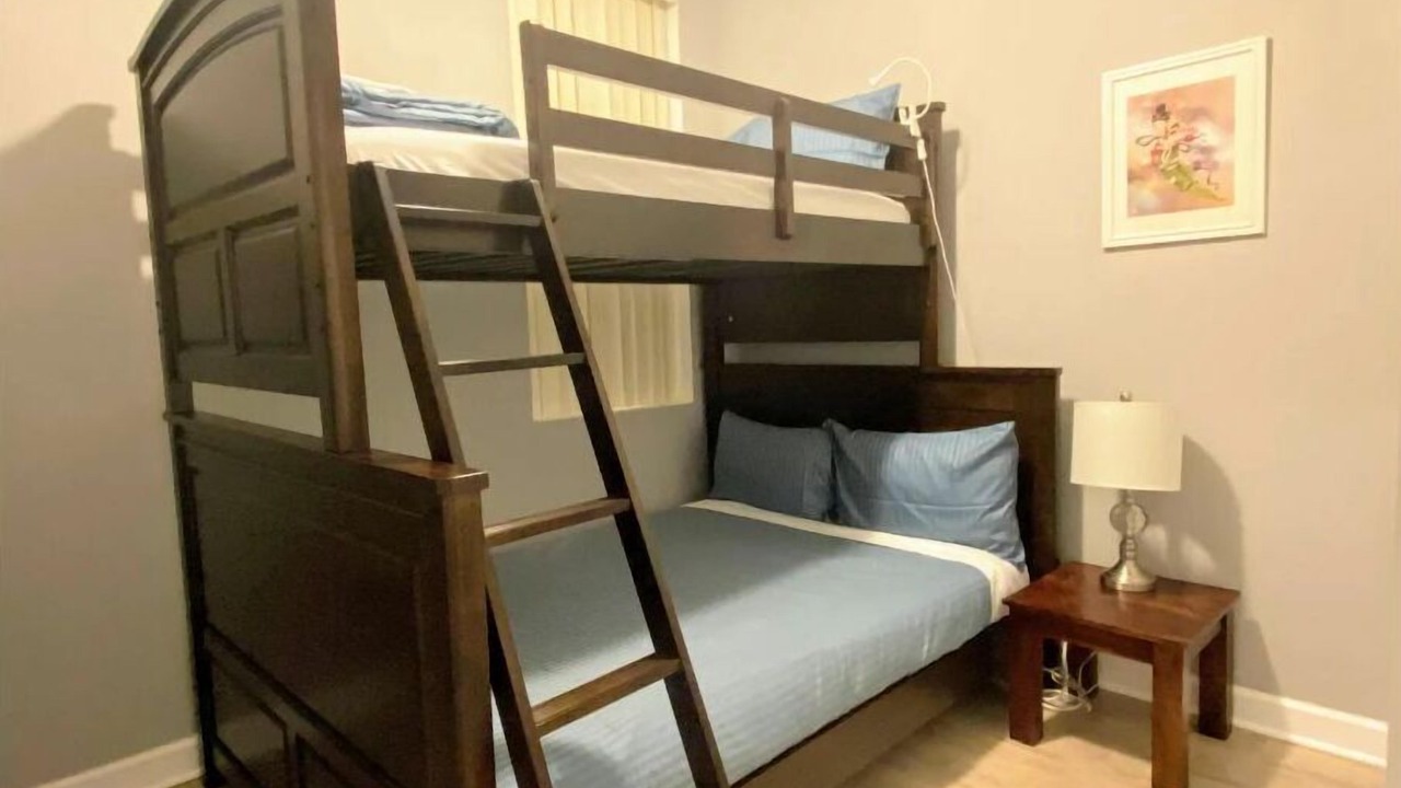 Photo of Bedroom in Armour Square