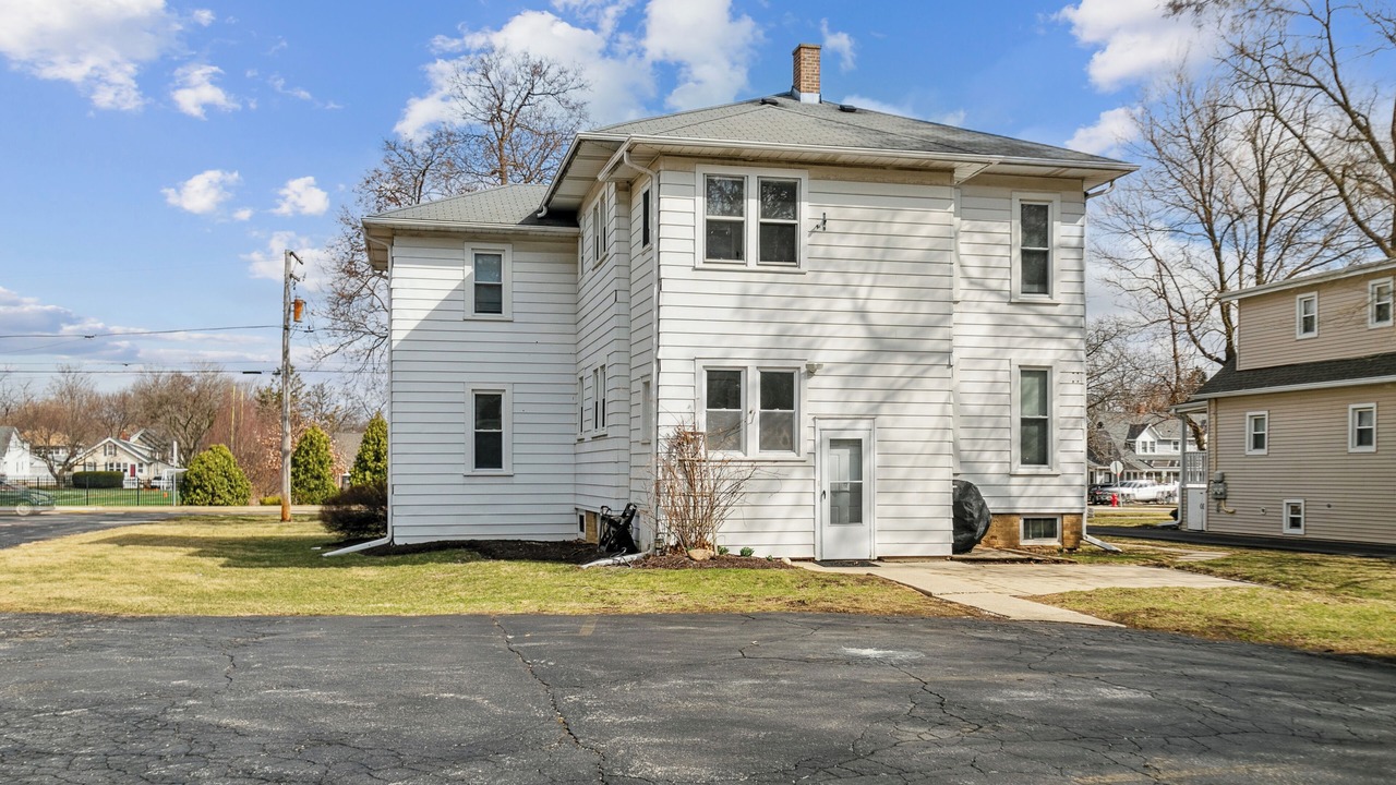 Photo of Outdoor in Libertyville