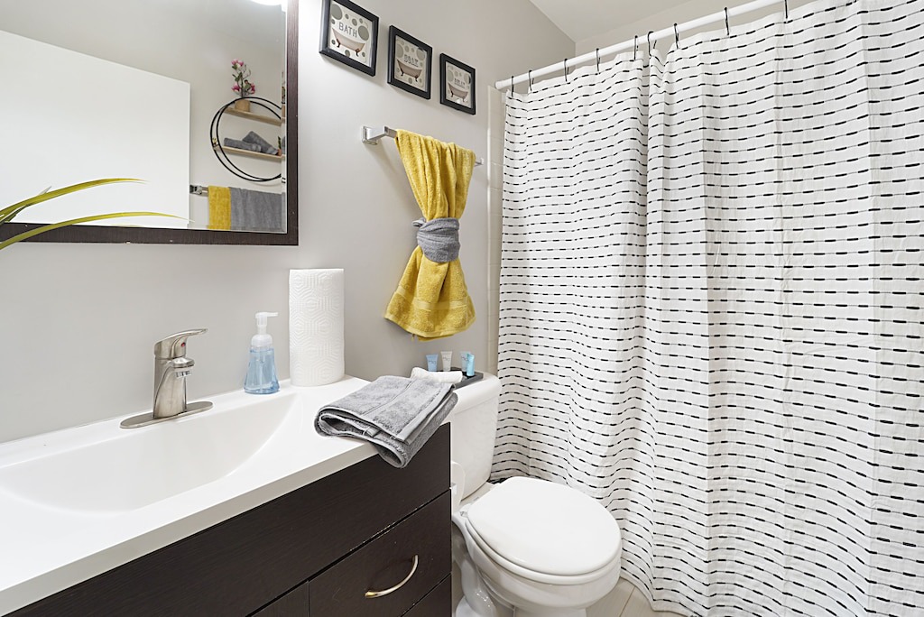 Photo of Bathroom in Ranch Triangle