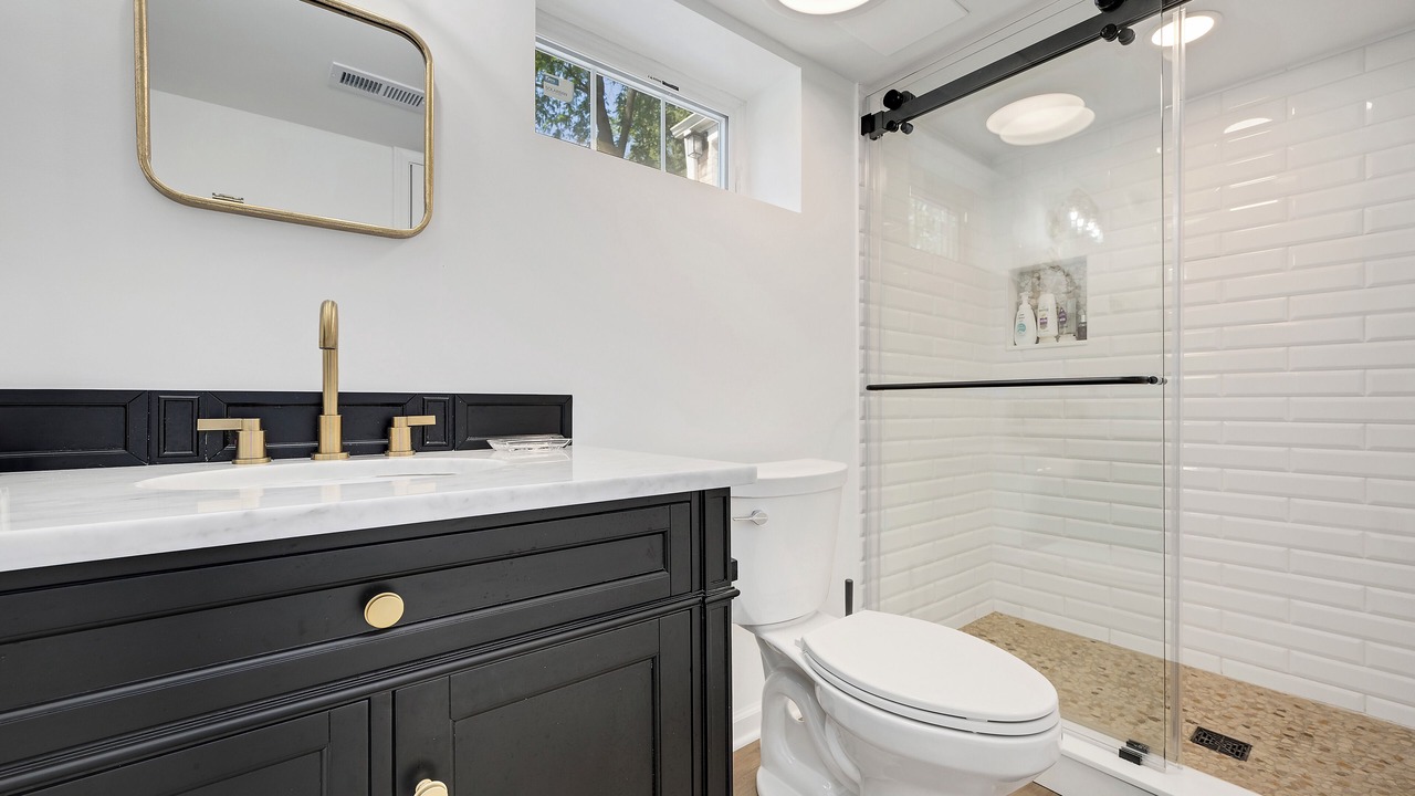 Photo of Bathroom in Wheaton