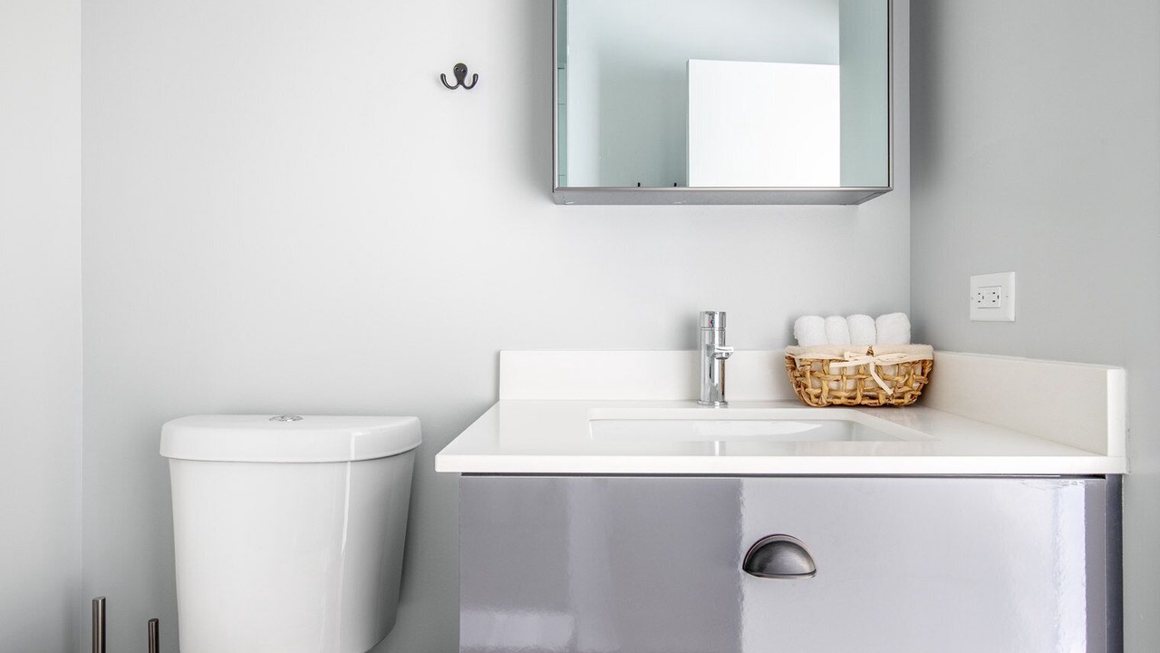 Photo of Bathroom in Near North Side