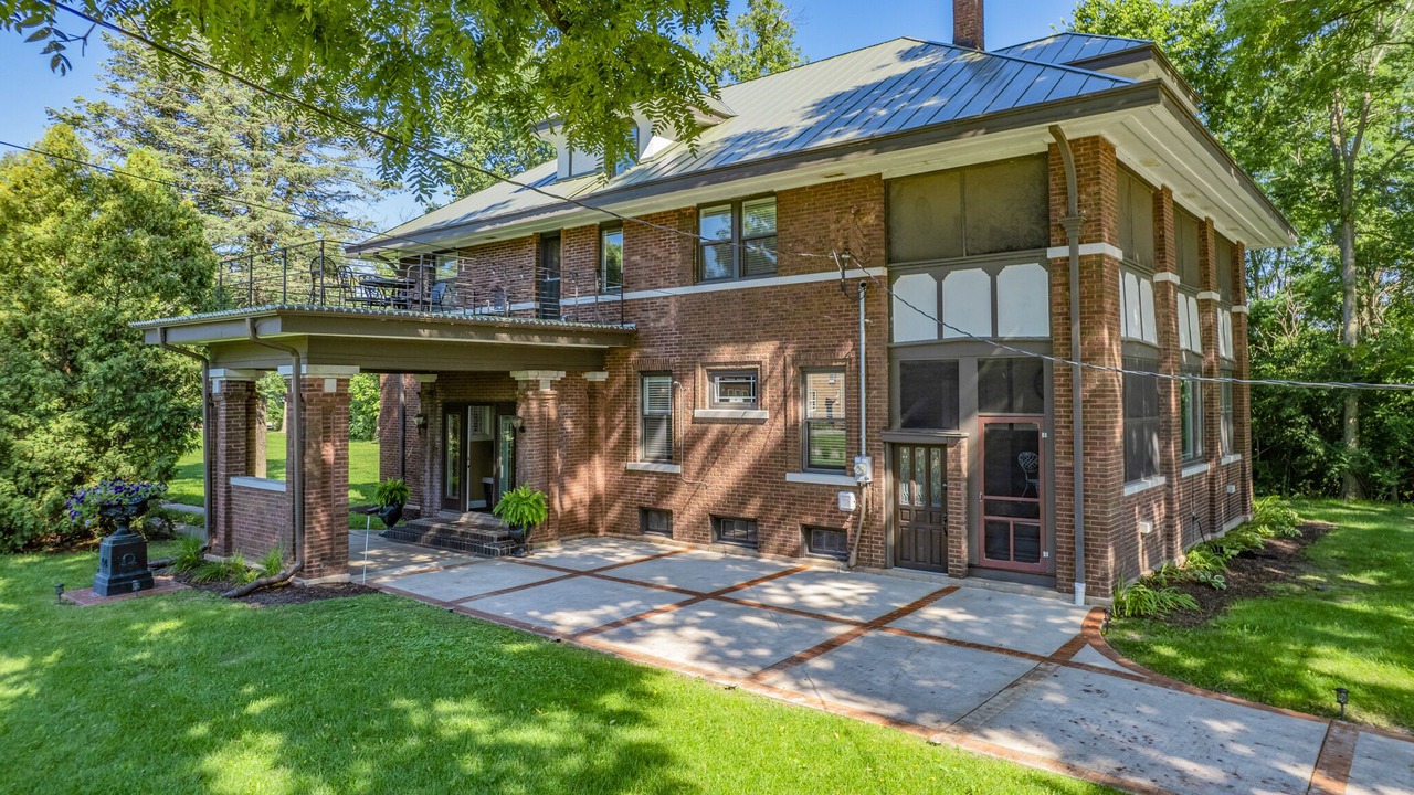 Photo of Outdoor in Rockford
