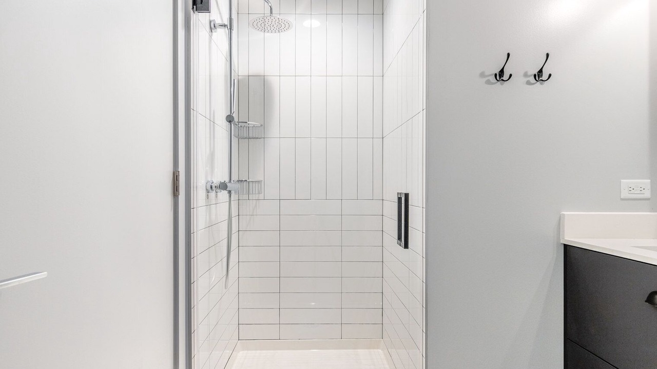 Photo of Bathroom in Near North Side