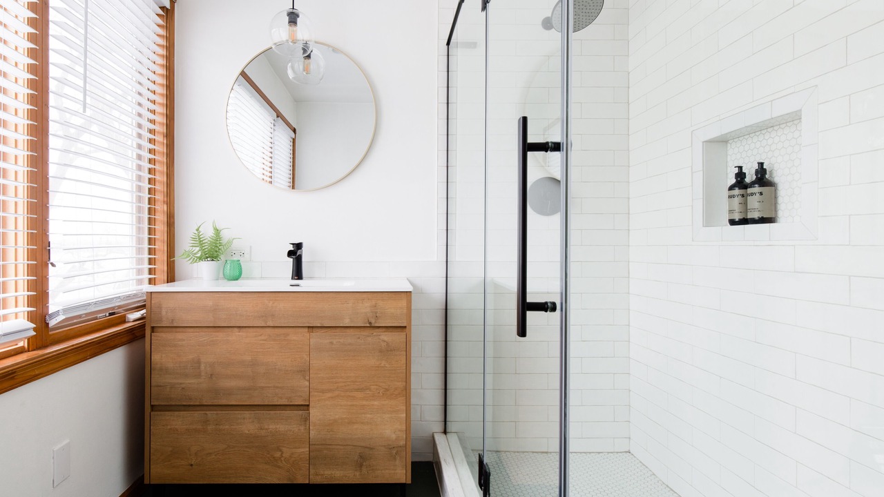 Photo of Bathroom in Fox Lake