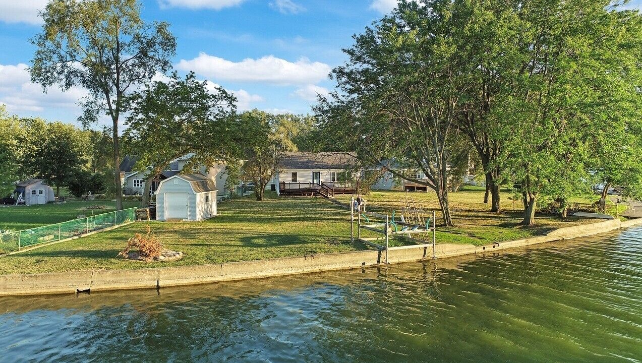 Photo of Outdoor in Fox Lake