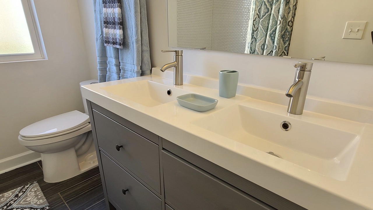 Photo of Bathroom in Mount Prospect