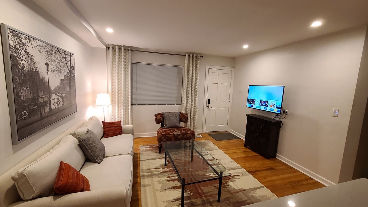Photo of Livingroom in Mount Prospect