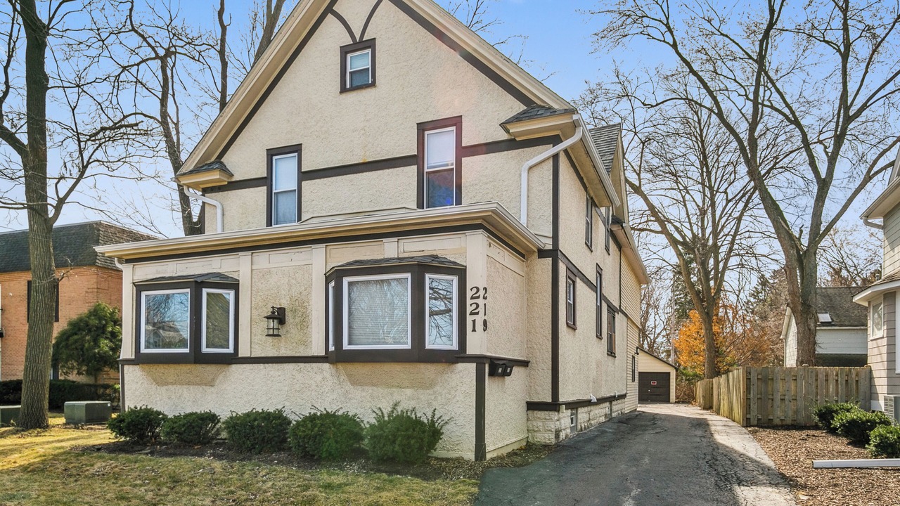 Photo of Outdoor in Libertyville