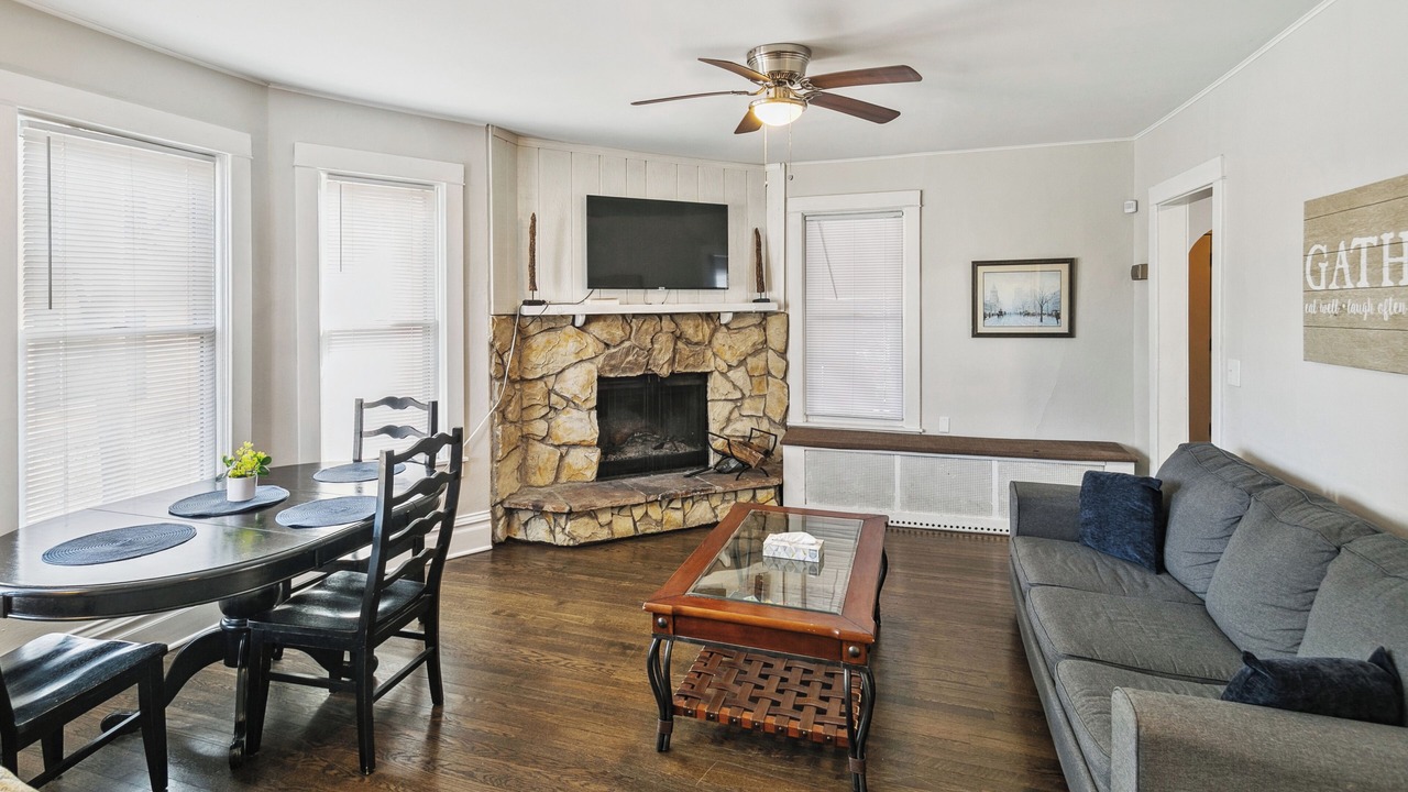 Photo of Livingroom in Libertyville