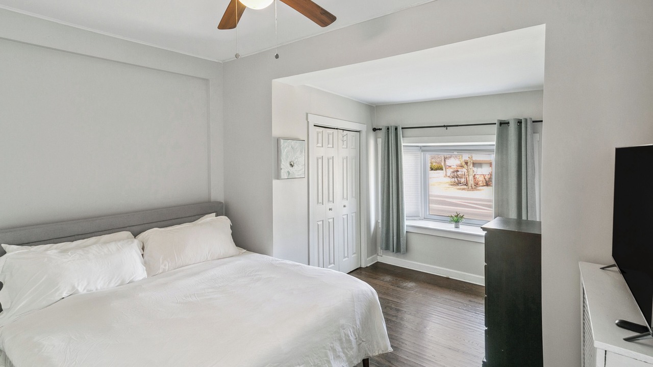 Photo of Bedroom in Libertyville