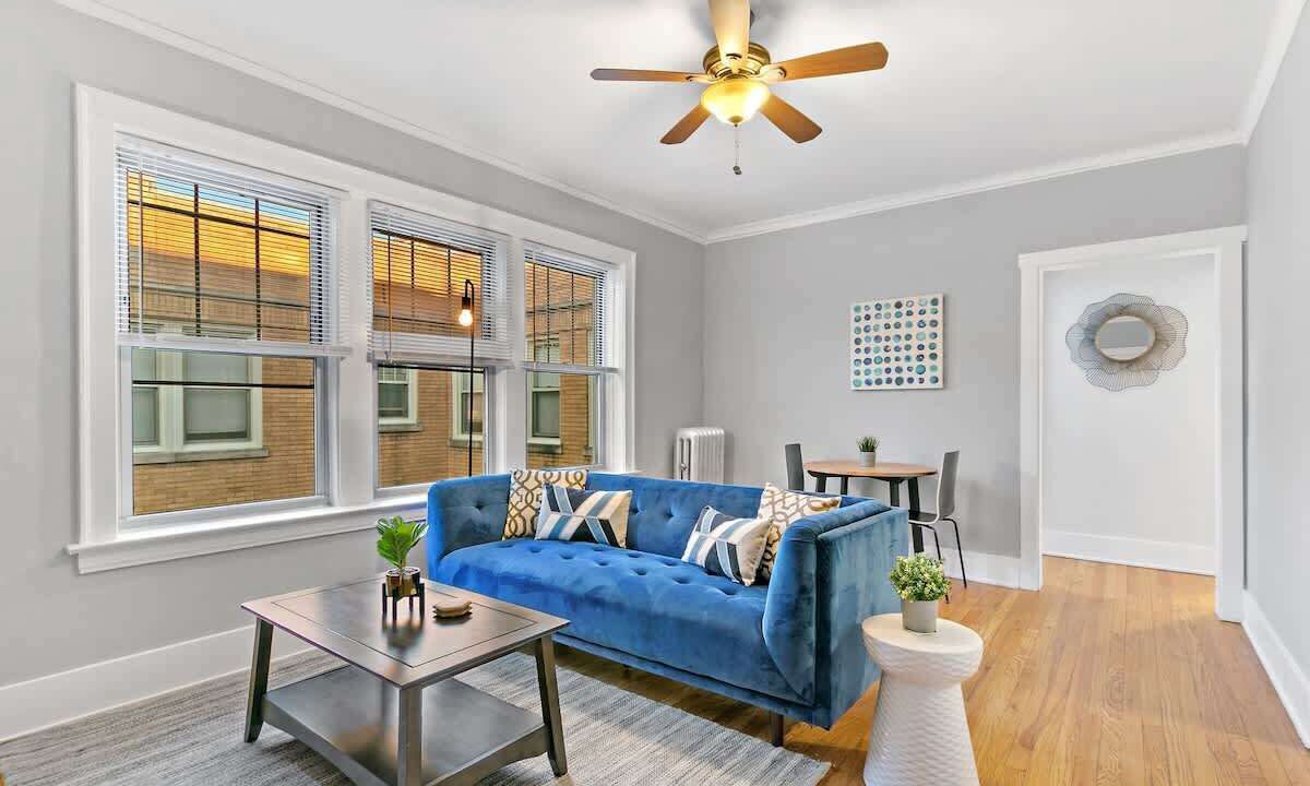 Photo of Livingroom in Ravenswood