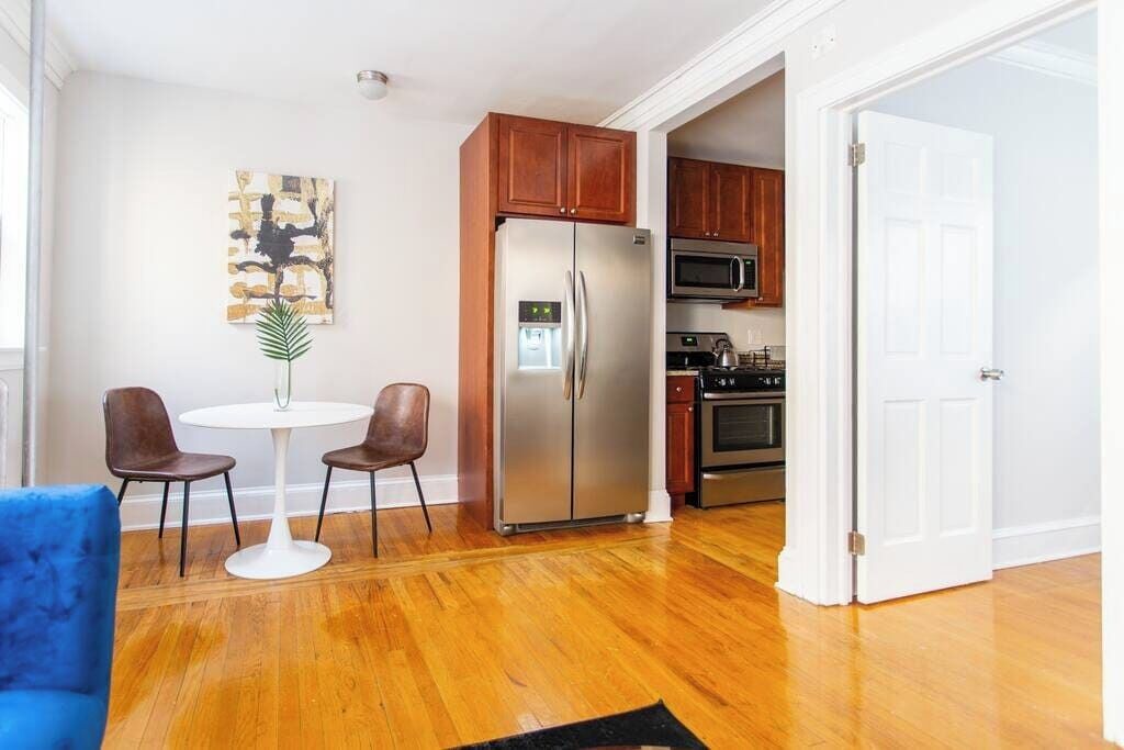 Photo of Bedroom in Ravenswood