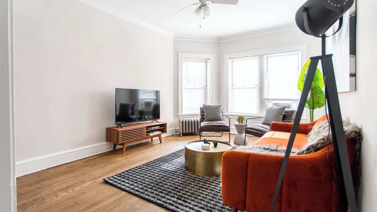 Photo of Livingroom in Ravenswood