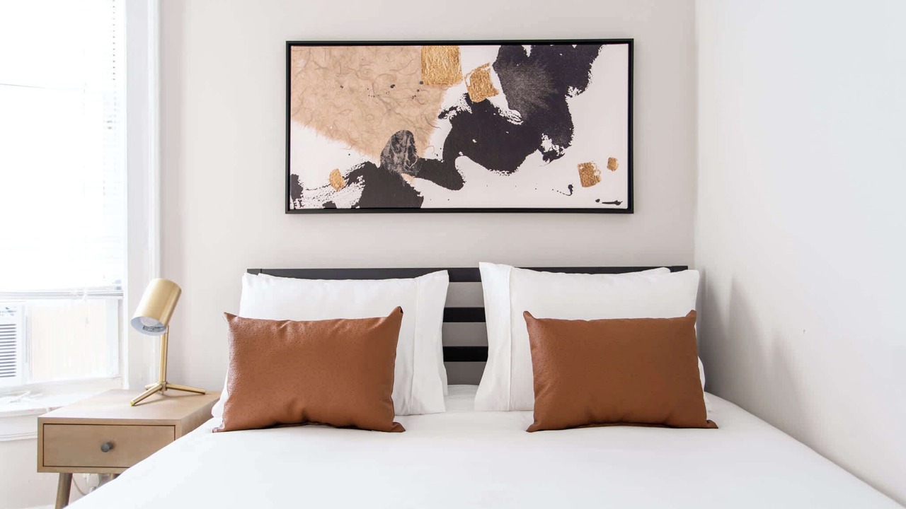Photo of Bedroom in Ravenswood