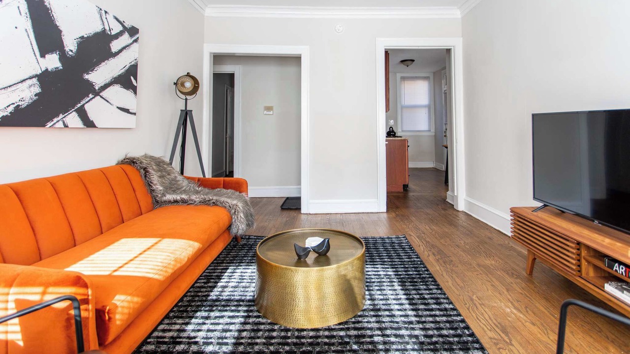 Photo of Livingroom in Ravenswood
