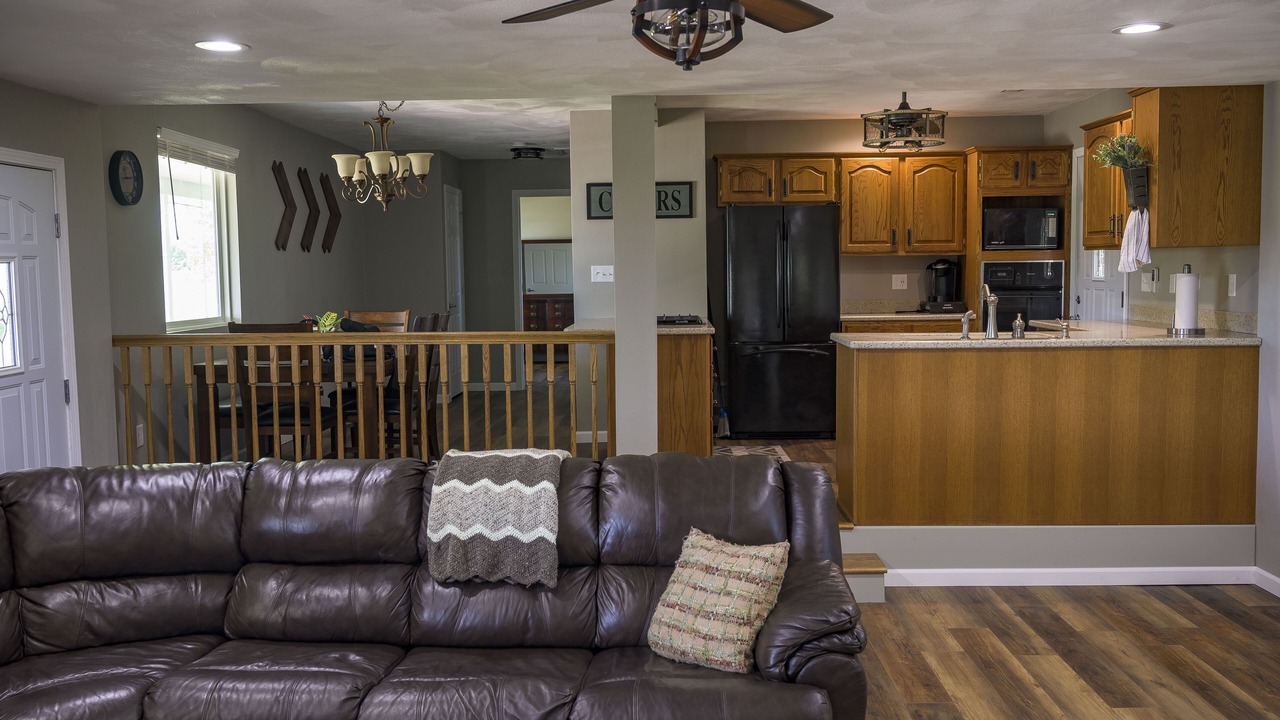 Photo of Livingroom in St. Clair County