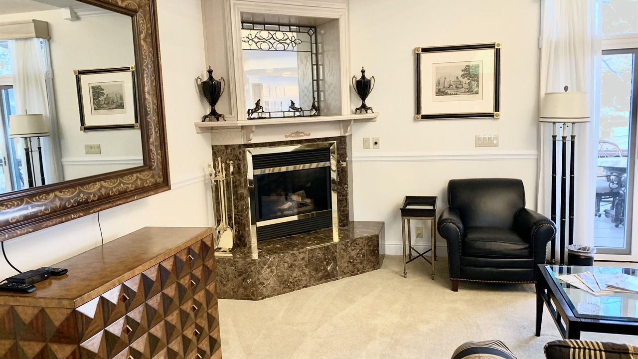 Photo of Livingroom in Carbondale