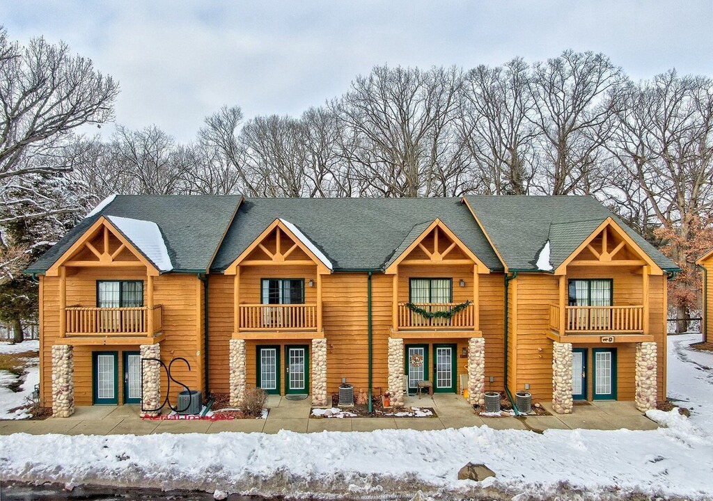 Photo of Buildings in Oglesby