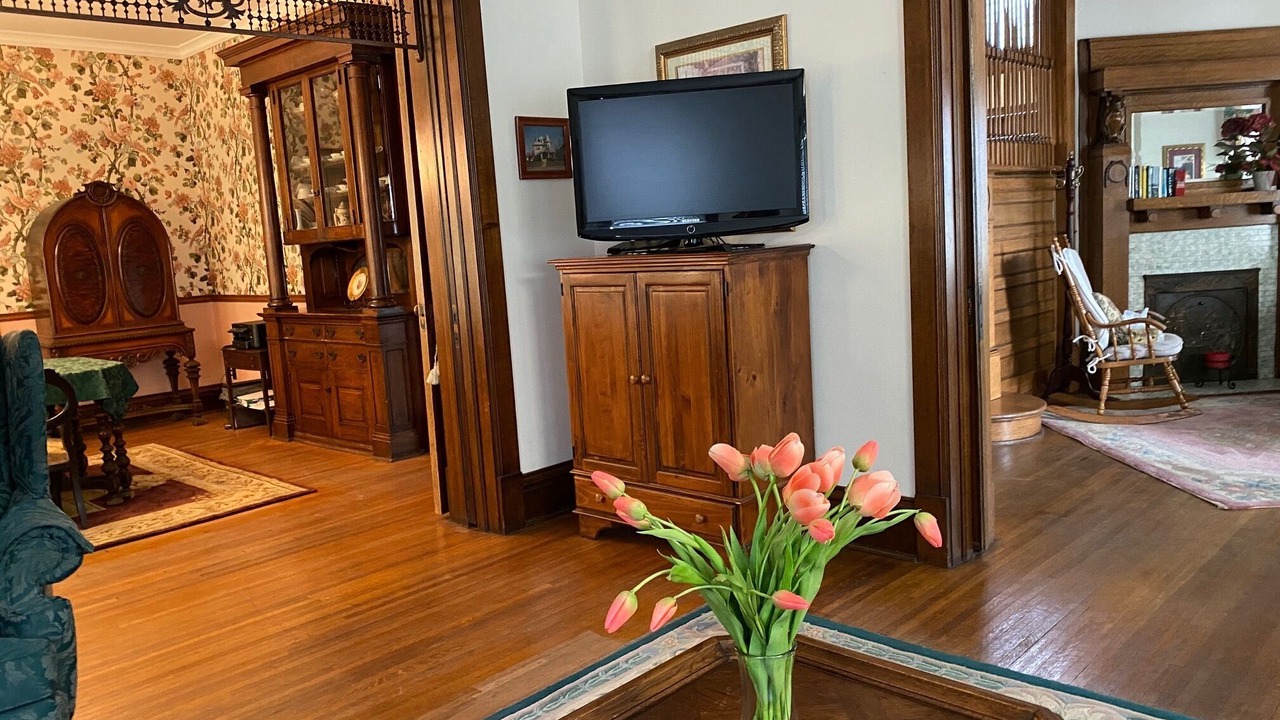 Photo of Bedroom in Carlinville