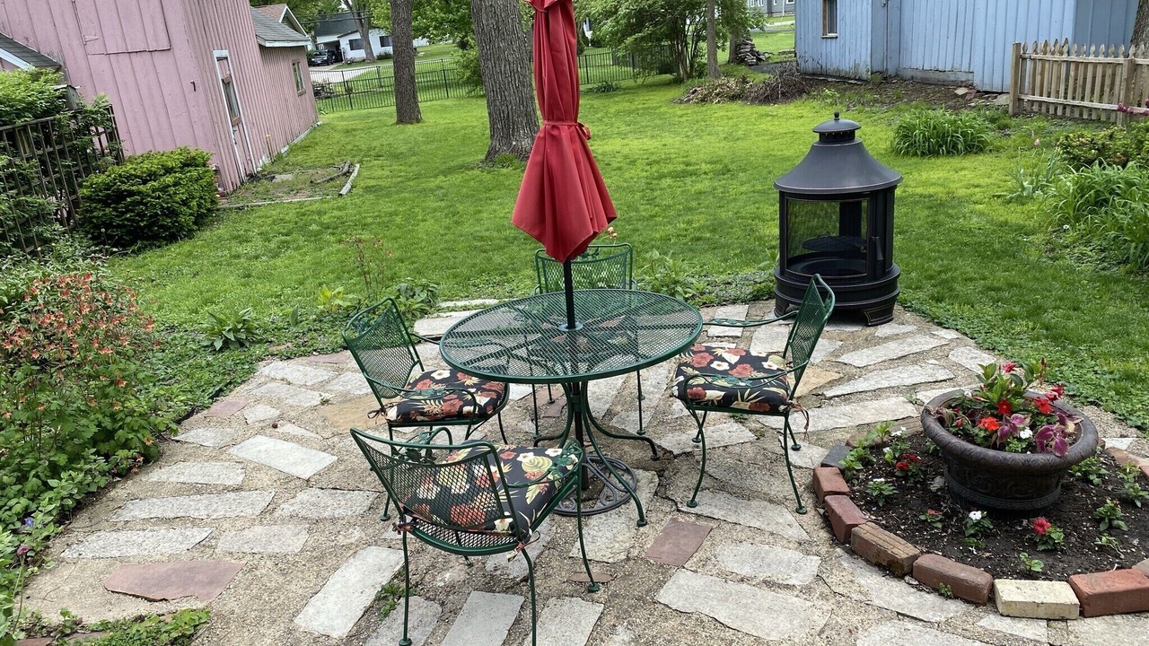 Photo of Outdoor in Carlinville