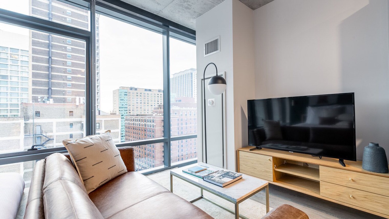 Photo of Livingroom in Lake View East