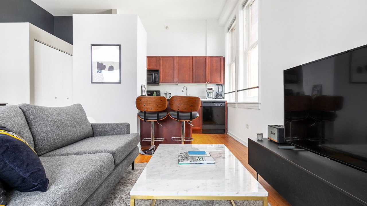 Photo of Livingroom in The Loop