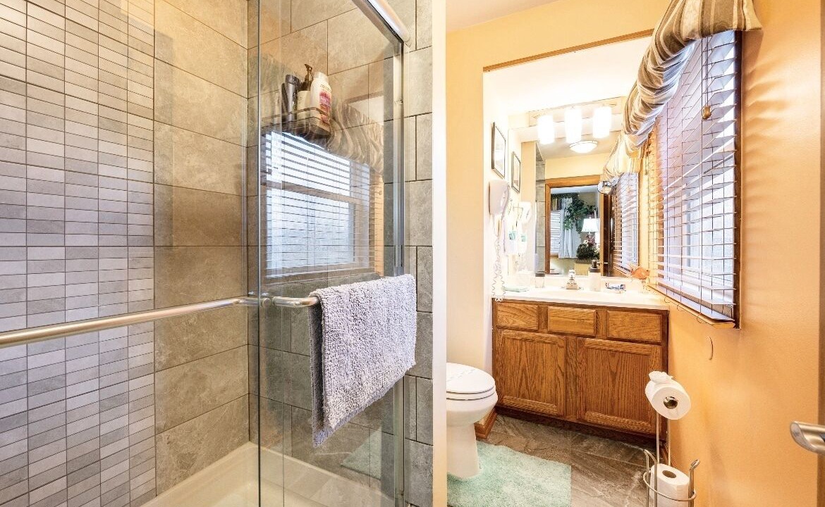 Photo of Bathroom in Hoffman Estates