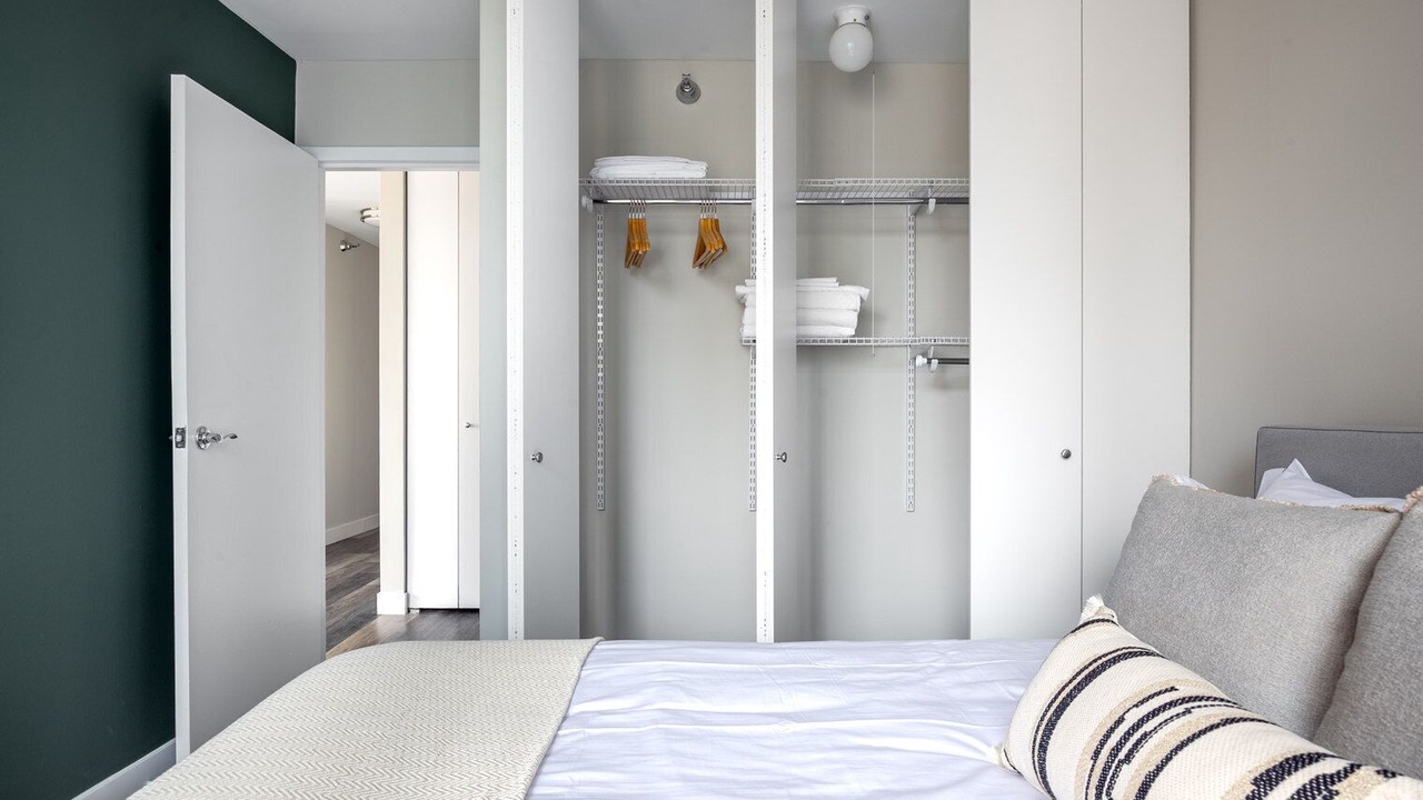 Photo of Bedroom in Rush and Division